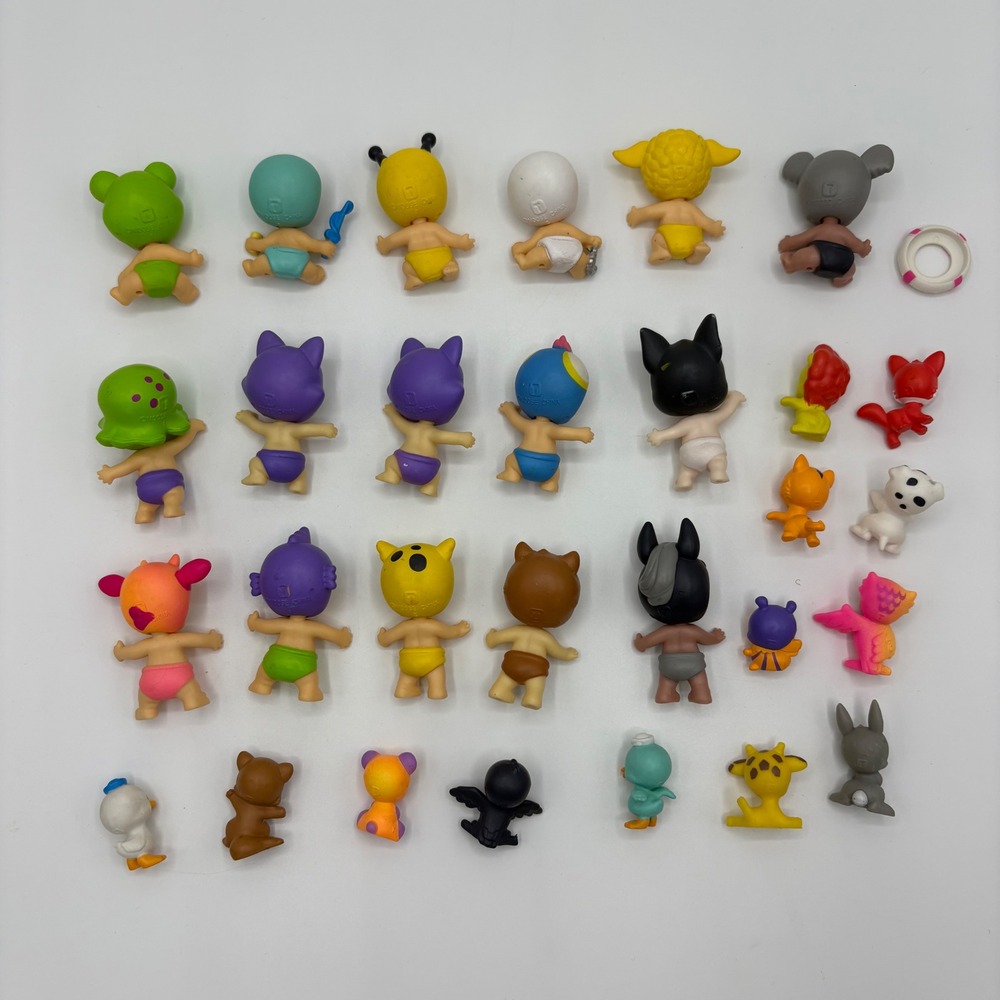 TWOSIES Moose Toys Mini Baby Figures Lot 30pc Multicolor Animal Costume Set GOOD - Picture 6 of 10